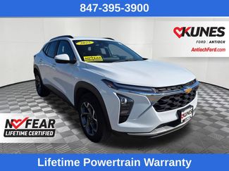 Used 2025 Chevrolet Trax LT FWD video 1