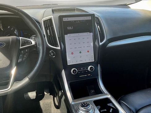 Used 2022 Ford Edge SEL w/ Convenience Package image 10