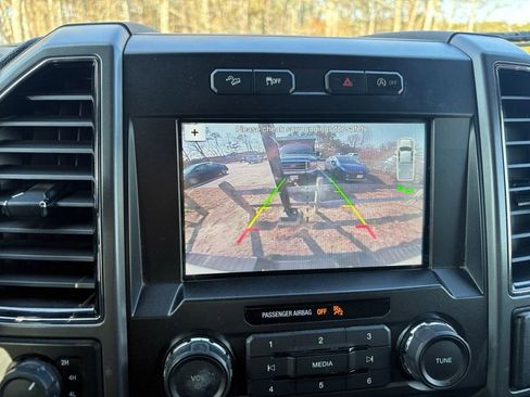 Used 2019 Ford F150 XLT w/ Equipment Group 302A Luxury image 19