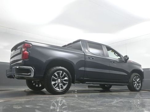 Used 2022 Chevrolet Silverado 1500 LT w/ All Star Edition Plus image 31