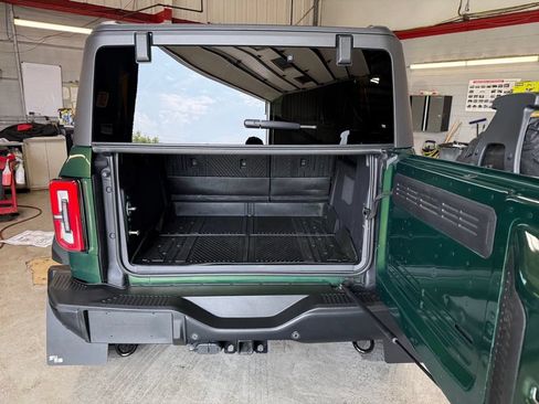 Used 2023 Ford Bronco Badlands AWD/4WD image 28