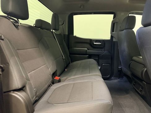 Used 2019 Chevrolet Silverado 1500 Custom w/ Custom Value Package AWD/4WD image 26