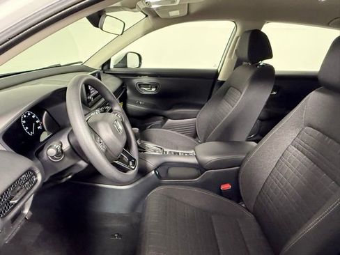 Used 2023 Honda HR-V LX image 27
