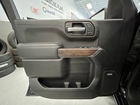 Used 2020 GMC Sierra 1500 Denali w/ Denali Ultimate Package AWD/4WD image 30