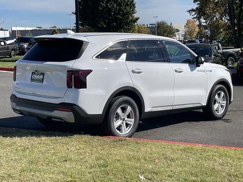 New 2026 Kia Sorento LX image 4