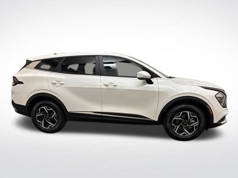 Certified 2023 Kia Sportage LX AWD/4WD image 4