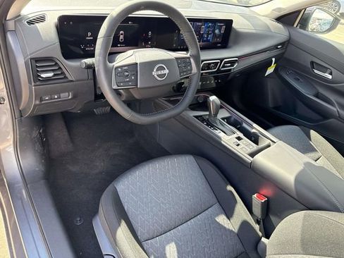 New 2026 Nissan Sentra SV w/ SV Convenience Package FWD image 24