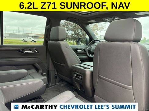 Used 2025 Chevrolet Tahoe Z71 w/ Z71 Off-Road Package AWD/4WD image 29