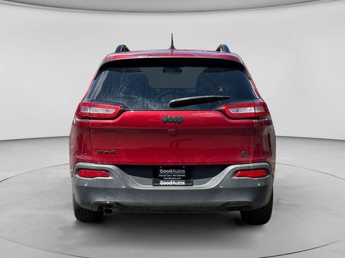 Used 2017 Jeep Cherokee Limited AWD/4WD image 7
