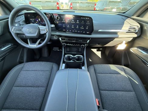 New 2026 Chevrolet Traverse LT w/ Midnight/Sport Edition image 14