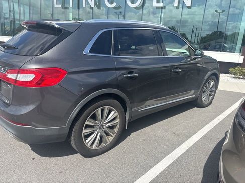 Used 2018 Lincoln MKX Reserve w/ Driver Assistance Package image 4