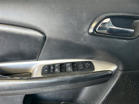Used 2015 Dodge Journey American Value Package w/ Flexible Seating Group FWD image 11