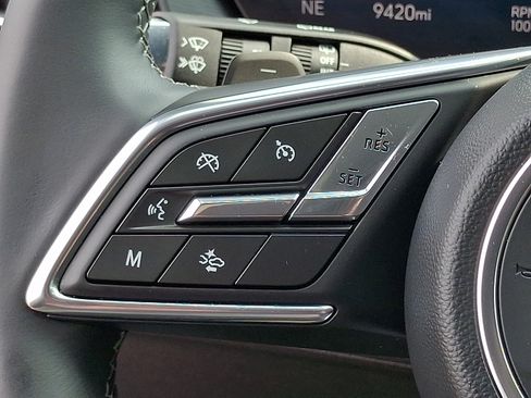 Used 2025 Buick Envision Preferred AWD/4WD image 21