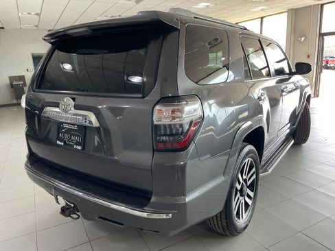 Used 2016 Toyota 4Runner Limited image 9