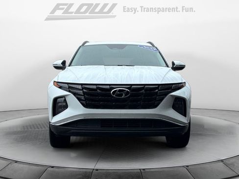 Used 2022 Hyundai Tucson SEL w/ Convenience Package FWD image 3