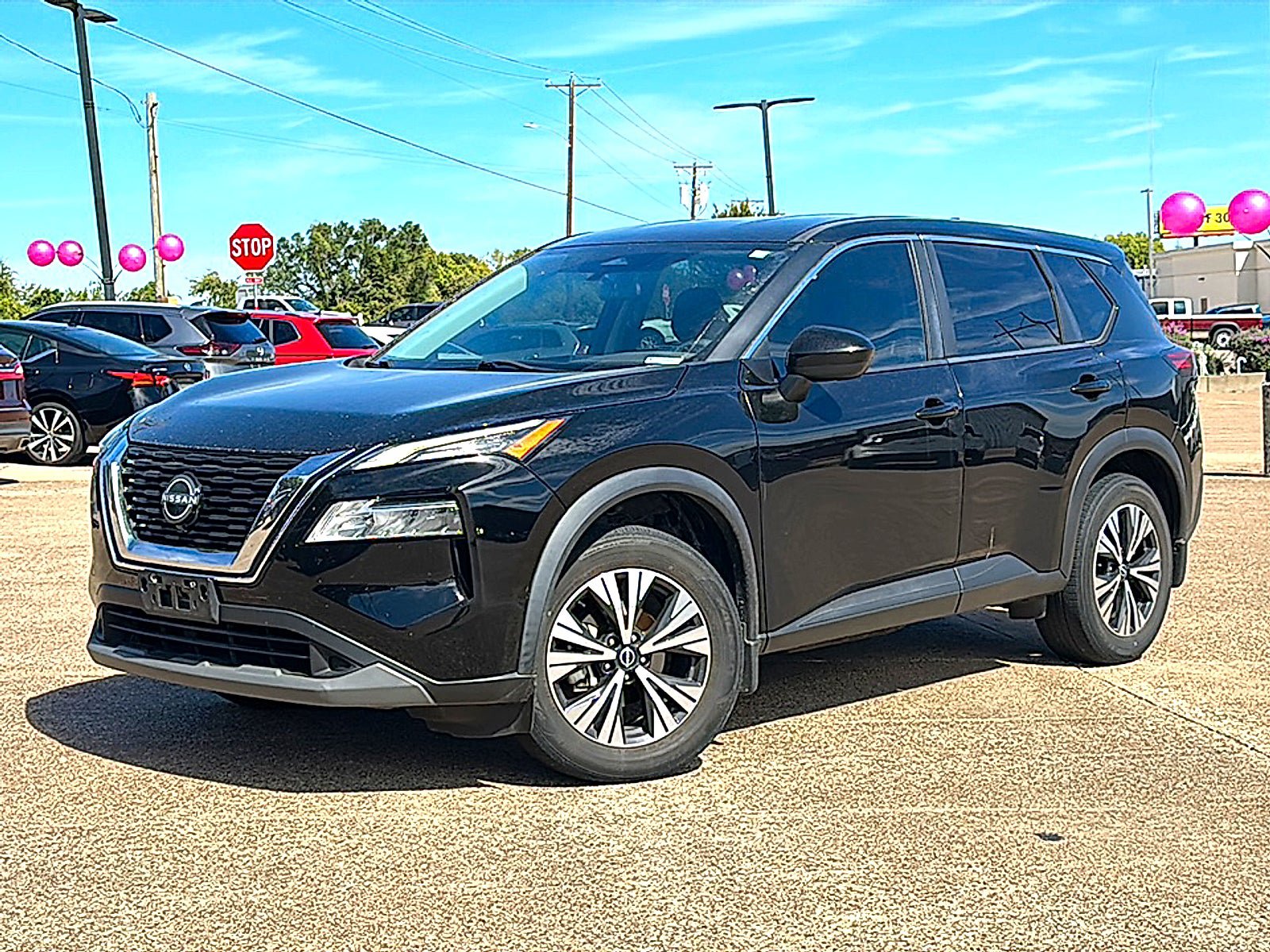 Used 2023 Nissan Rogue SV FWD image 2