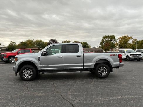 Used 2022 Ford F350 XLT w/ XLT Premium Package image 2