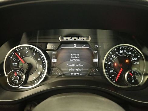 Used 2021 RAM 1500 Laramie AWD/4WD image 5