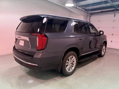 Used 2021 GMC Yukon SLT w/ SLT Premium Package image 6
