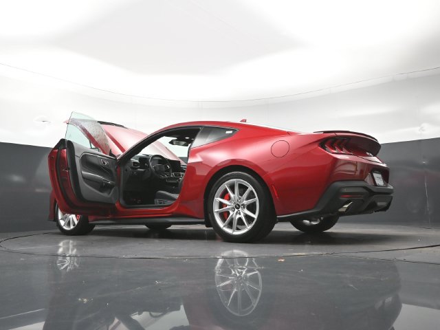 Used 2024 Ford Mustang GT Premium RWD image 39