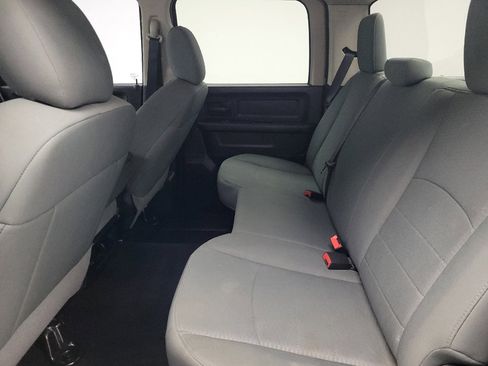 Used 2015 RAM 1500 Express image 18