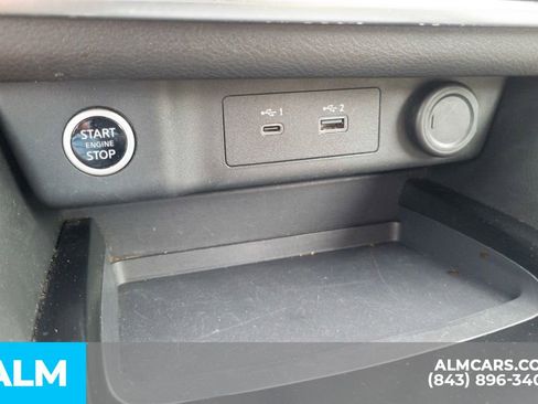Used 2023 Nissan Rogue SV FWD image 26
