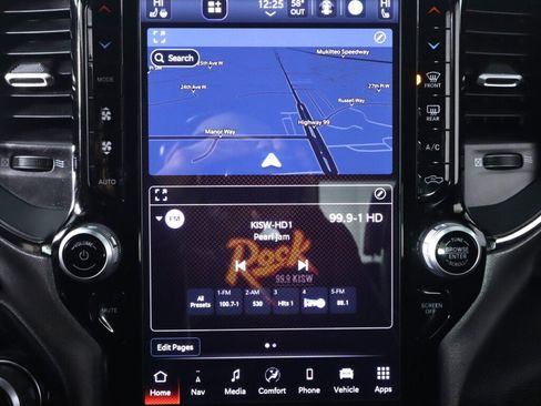 Used 2024 RAM 1500 Big Horn image 23