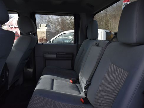 Used 2013 Ford F250 XLT w/ XLT Premium Pkg image 18