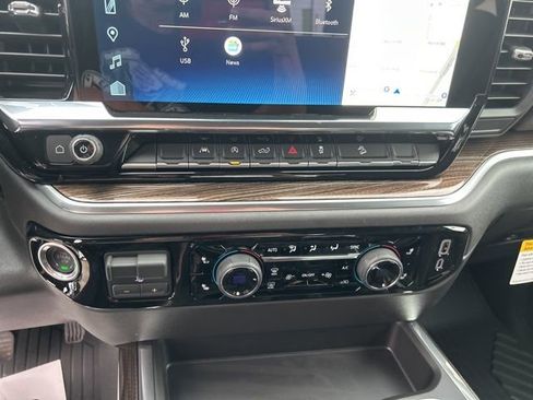 New 2026 Chevrolet Silverado 1500 LT Trail Boss w/ LPO, Dark Essentials Package image 25