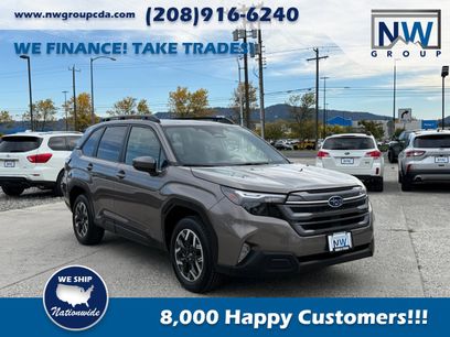 Used 2025 Subaru Forester Premium w/ Convenience Package #1