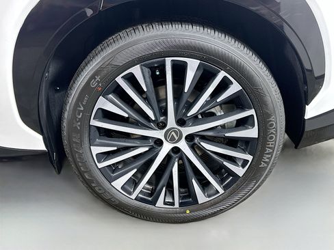 New 2026 Lexus RZ 450e RZ 450e Premium w/ Technology Package image 28