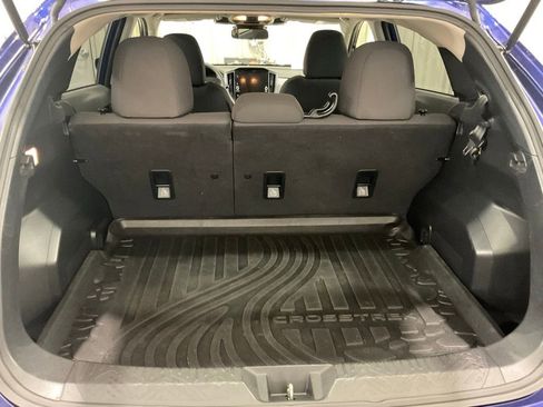 Used 2025 Subaru Crosstrek 2.0i Premium image 26