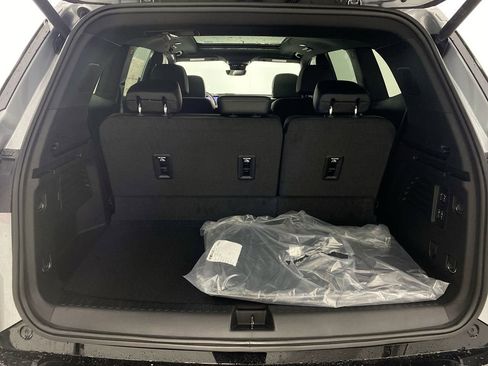 Used 2026 Buick Enclave Sport Touring w/ Power Package FWD image 25