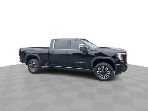 New 2026 GMC Sierra 3500 Denali Ultimate image 9
