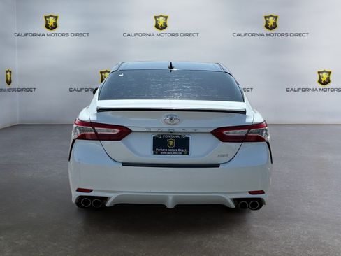 Used 2020 Toyota Camry XSE FWD image 4
