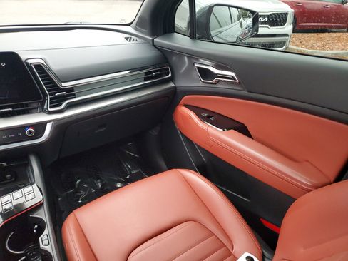 Certified 2023 Kia Sportage SX Prestige image 16