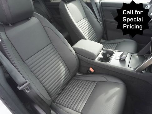 New 2025 Land Rover Discovery Sport S image 24