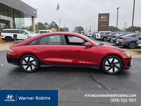 New 2025 Hyundai Ioniq 6 SE image 13