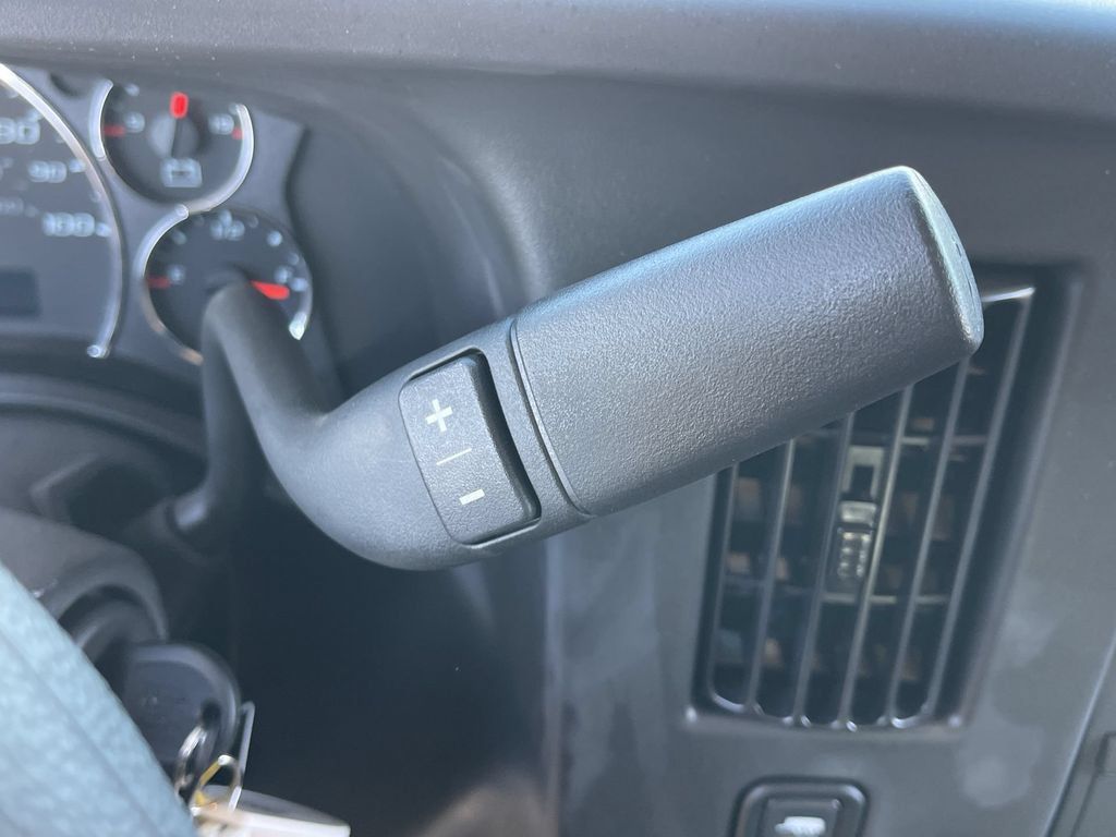 New 2025 GMC Savana 2500 Extended w/ Driver Convenience Package RWD image 16