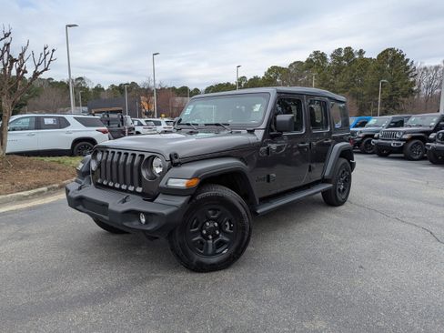 Certified 2022 Jeep Wrangler Unlimited Sport image 1