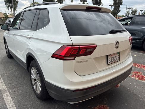 Used 2019 Volkswagen Tiguan S FWD image 3