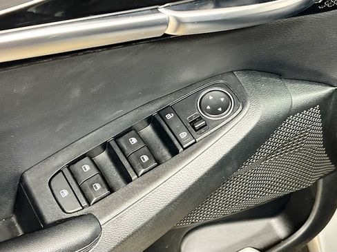 Certified 2023 Kia Seltos S FWD image 17