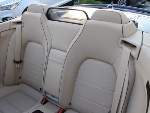 Used 2014 Mercedes-Benz E 350 Cabriolet image 33