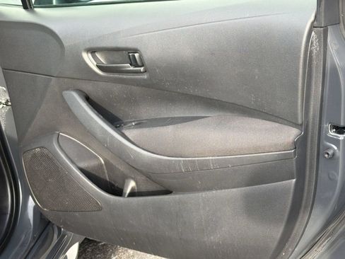 Used 2024 Toyota Corolla LE FWD image 33