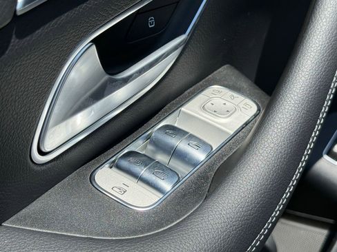 New 2026 Mercedes-Benz GLS 450 4MATIC image 17