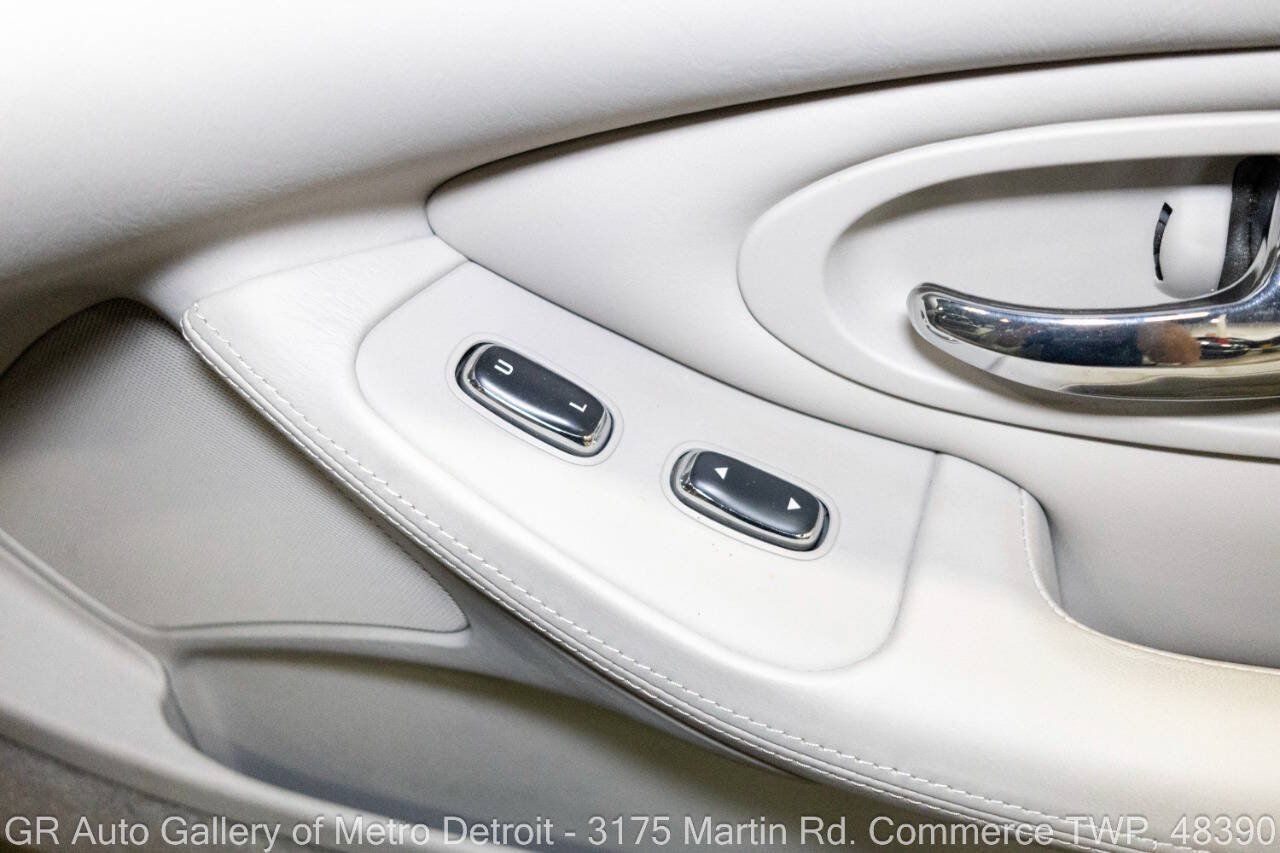 Used 1998 Lincoln Mark VIII RWD image 40