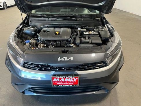 Used 2024 Kia Forte LXS FWD image 9