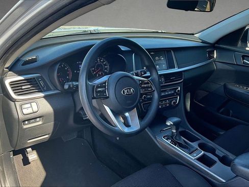 Used 2019 Kia Optima LX FWD image 17
