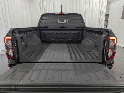 Used 2024 Ford Ranger XLT image 11