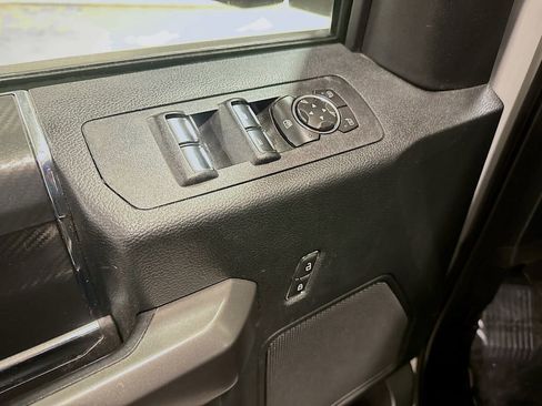 Used 2019 Ford F150 XLT w/ Equipment Group 302A Luxury image 22